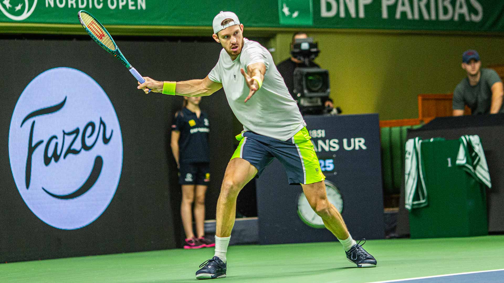 Nicolas Jarry escapes Elias Ymer 2-6, 6-4, 7-6(7) on Tuesday in Stockholm.